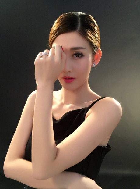 李彩樺