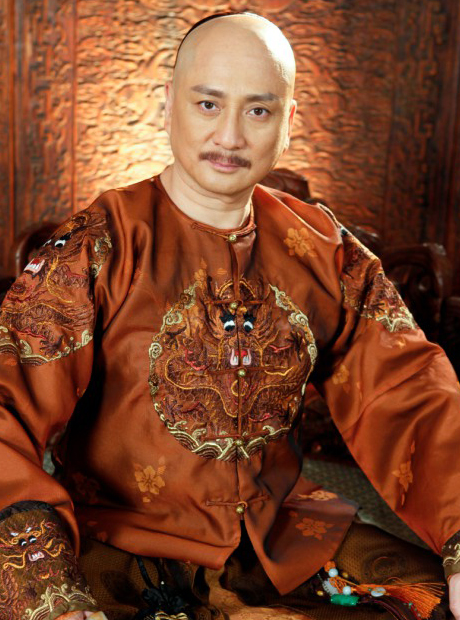 湯鎮(zhèn)業(yè)