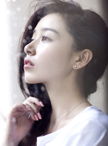 闞清子