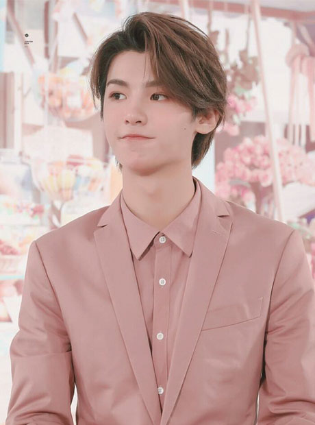 黃明昊